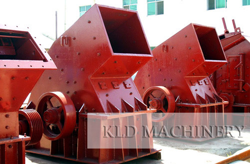  High efficiency hammer crusher in fair price